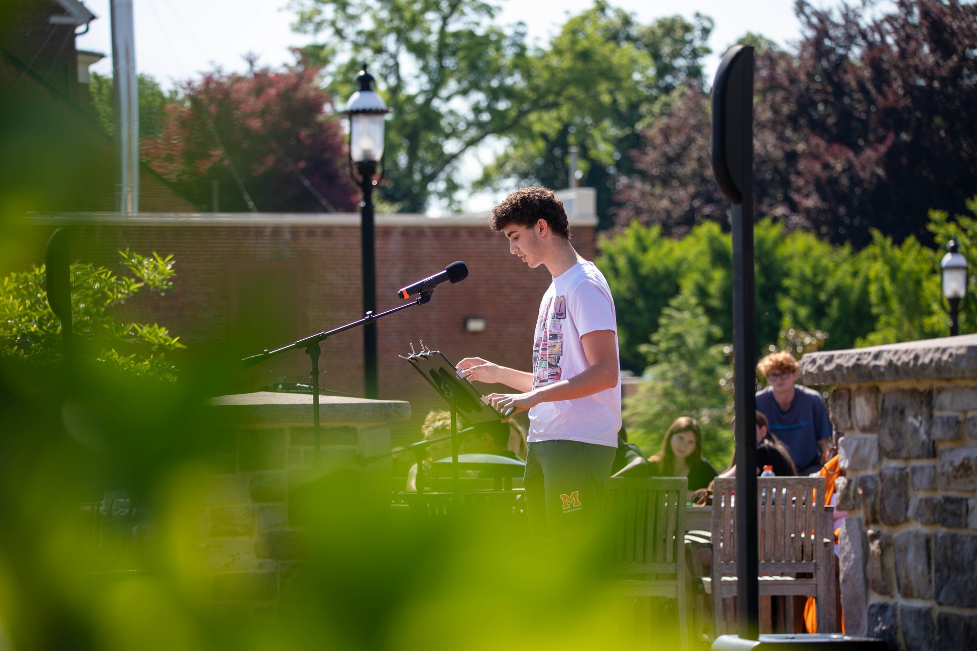 Sophomore Poetry Slam - News & Photos - McDonogh School